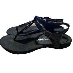 Vionic T Strap Black Patent Sandal Adjustable Strap Cushioned Womens Size 8 NWOB